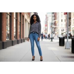 Women's Black and White Patterned Button-Up Shirt